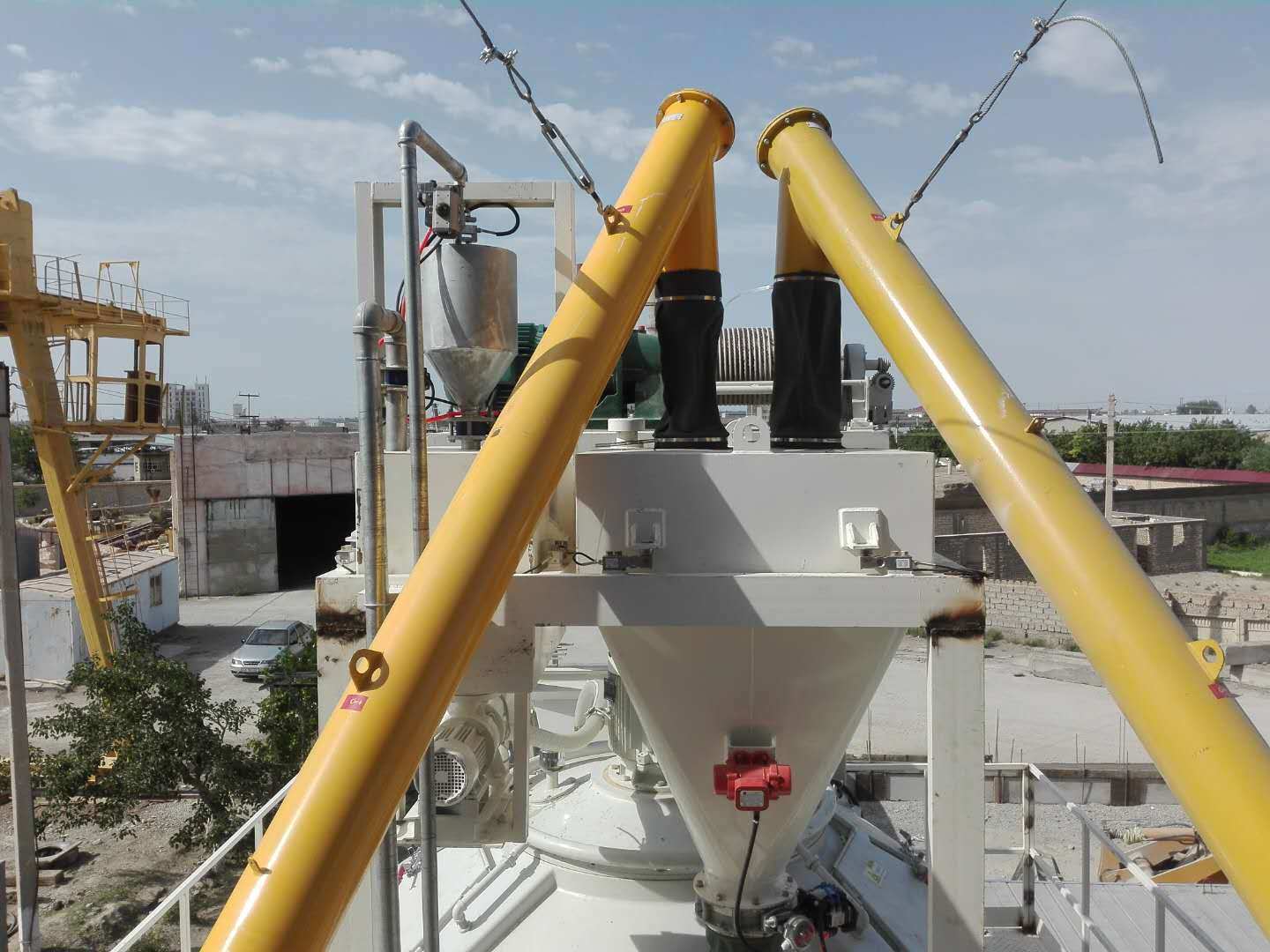 Бетоносмесительная установка HZS25